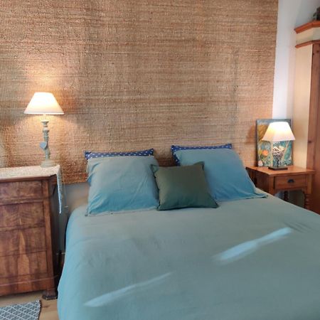 Le Cerisier Bed & Breakfast Mareil-Marly Bagian luar foto