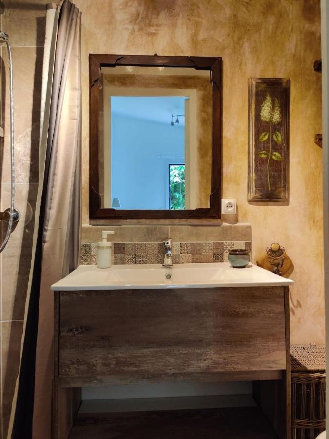 Le Cerisier Bed & Breakfast Mareil-Marly Bagian luar foto