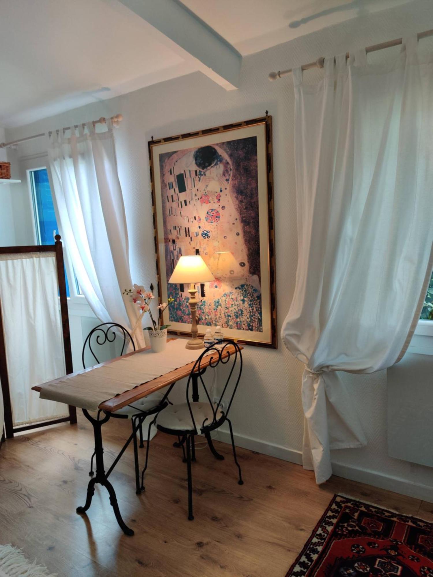 Le Cerisier Bed & Breakfast Mareil-Marly Bagian luar foto